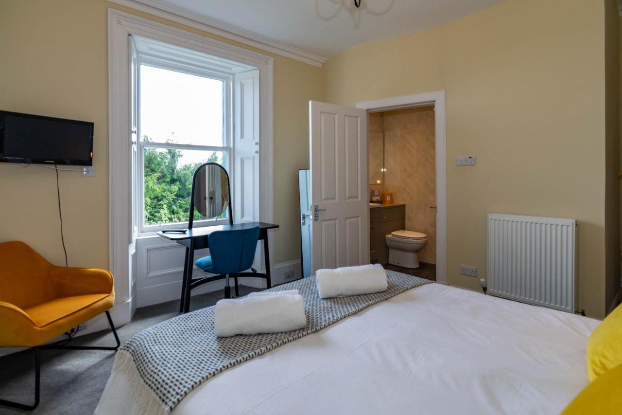 Rosebank House Blairgowrie - Sleeps 12, Games Rooms, Ev Point, Pets Welcomeブレアゴーリー エクステリア 写真