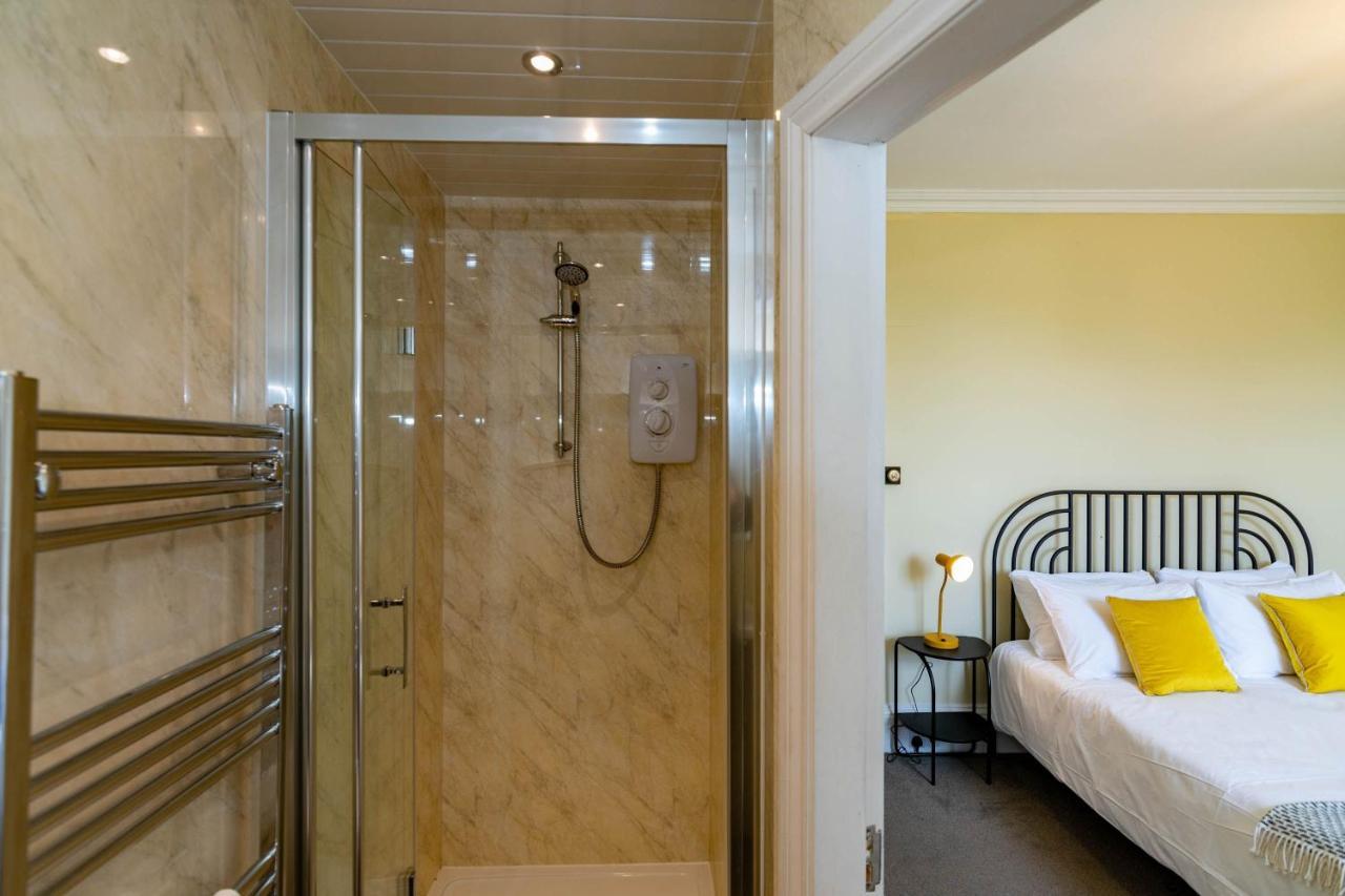 Rosebank House Blairgowrie - Sleeps 12, Games Rooms, Ev Point, Pets Welcomeブレアゴーリー エクステリア 写真