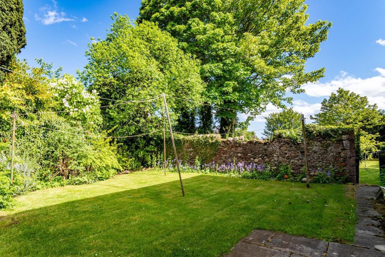 Rosebank House Blairgowrie - Sleeps 12, Games Rooms, Ev Point, Pets Welcomeブレアゴーリー エクステリア 写真