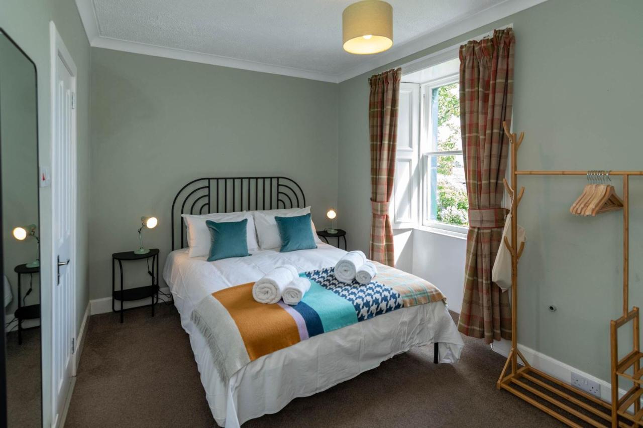 Rosebank House Blairgowrie - Sleeps 12, Games Rooms, Ev Point, Pets Welcomeブレアゴーリー エクステリア 写真